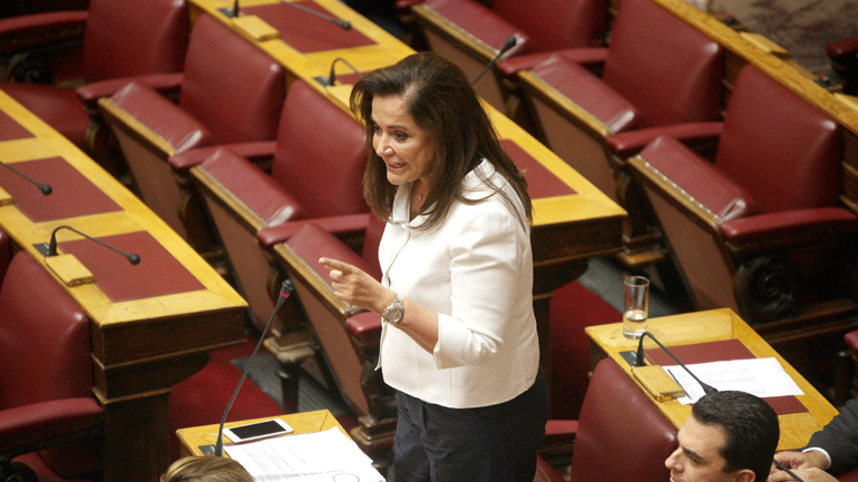 Μπακογιάννη: Αν θέλουμε να πετύχουμε θα πρέπει να διαπραγματευτείτε σοβαρά